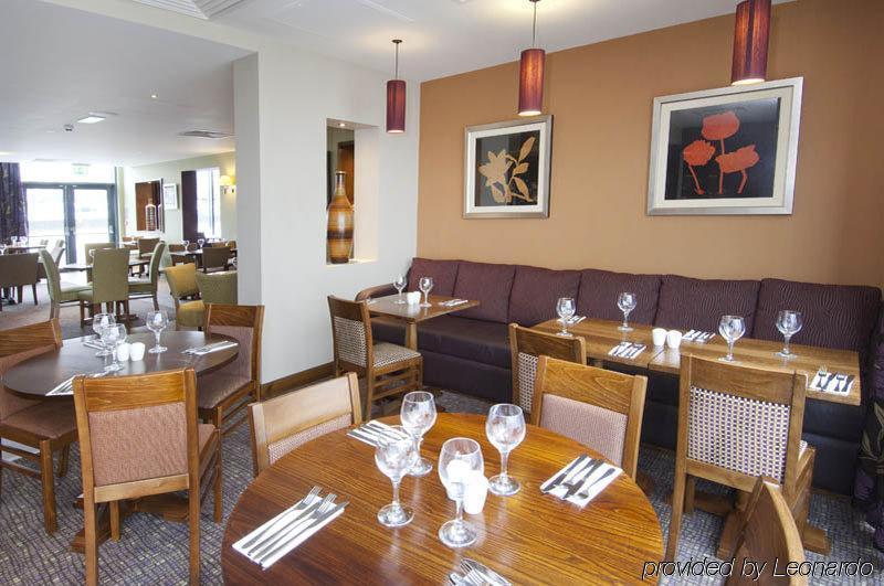 Hotel Premier London Heathrow Terminal 5