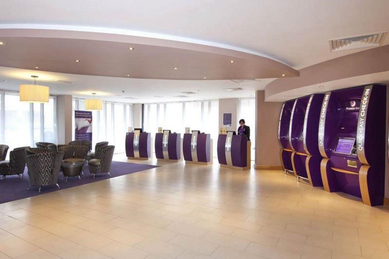 Hotel Premier London Heathrow Terminal 5