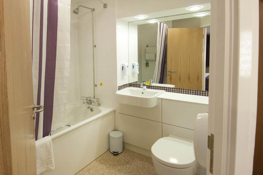 Hotel Premier London Heathrow Terminal 5